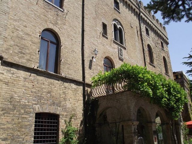 Il matrimonio di Filippo e Vinnie a Gubbio, Perugia 7