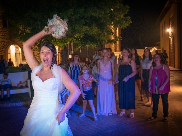 Il matrimonio di Massimiliano e Romina a San Gimignano, Siena 29