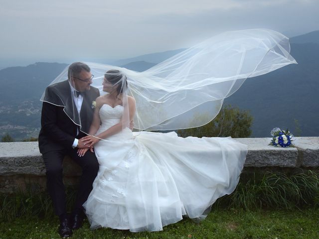 Il matrimonio di Omar e Elena a Castellamonte, Torino 60