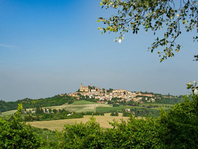 Il matrimonio di Jonut e Diana a Altavilla Monferrato, Alessandria 20