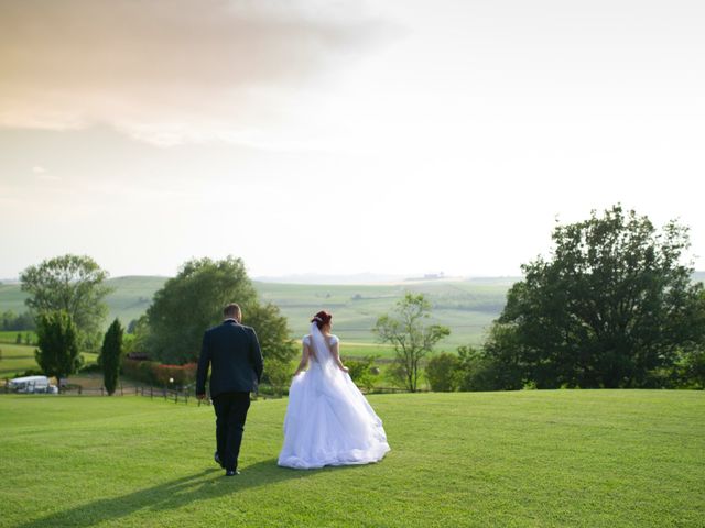 Il matrimonio di Jonut e Diana a Altavilla Monferrato, Alessandria 22