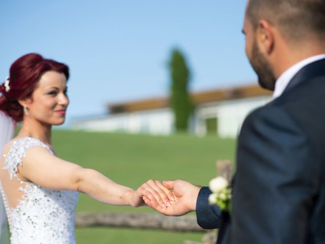 Il matrimonio di Jonut e Diana a Altavilla Monferrato, Alessandria 27