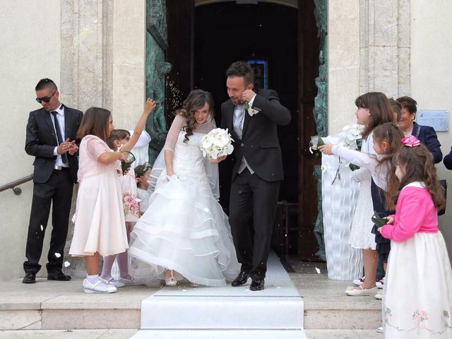 Il matrimonio di Francesco e Maria Teresa a Cupello, Chieti 24