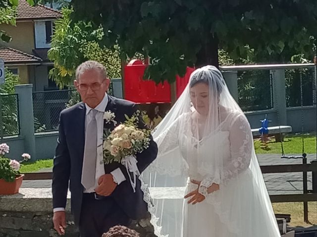 Il matrimonio di Emanuela  e Bruno  a Pettenasco, Novara 4