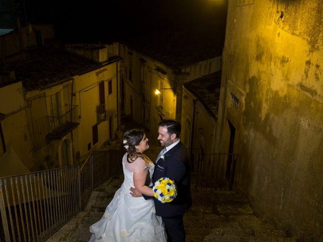 Il matrimonio di Salvatore e Ermelinda a Vittoria, Ragusa 34