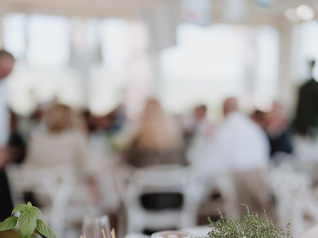 Il matrimonio di Stefano e Isabella a Vasto, Chieti 5