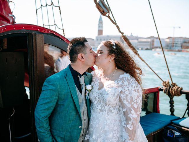 Il matrimonio di Claudiu e Lisa a Venezia, Venezia 27