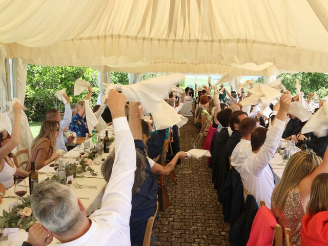 Il matrimonio di Luca e Marinella a Lajatico, Pisa 10