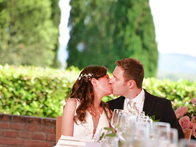 Il matrimonio di Luca e Marinella a Lajatico, Pisa 12