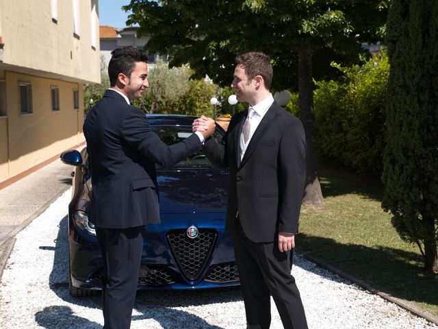 Il matrimonio di Luca e Marinella a Lajatico, Pisa 19