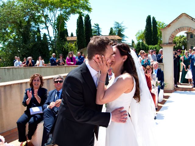 Il matrimonio di Luca e Marinella a Lajatico, Pisa 36