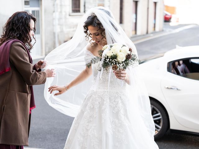 Il matrimonio di Luca e Monica a Canzo, Como 46