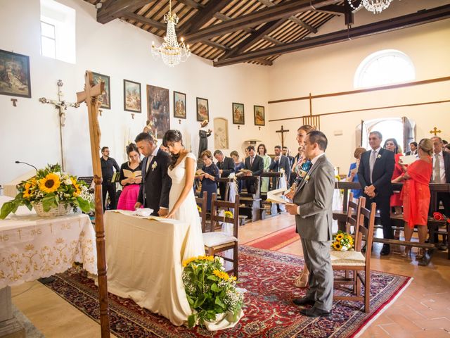 Il matrimonio di Enrico e Pamela a Bevagna, Perugia 32