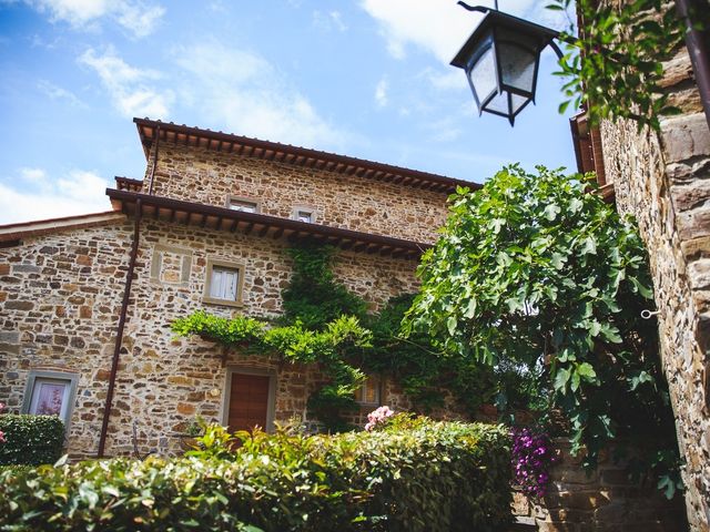 Il matrimonio di Jani e Tina a Bibbiena, Arezzo 3