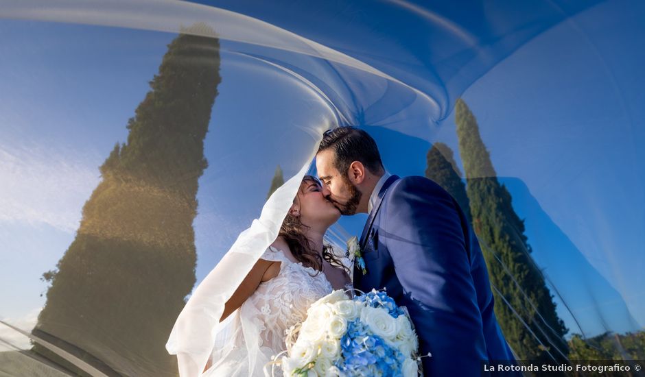 Il matrimonio di Alessia e Nicolas a Casole d'Elsa, Siena