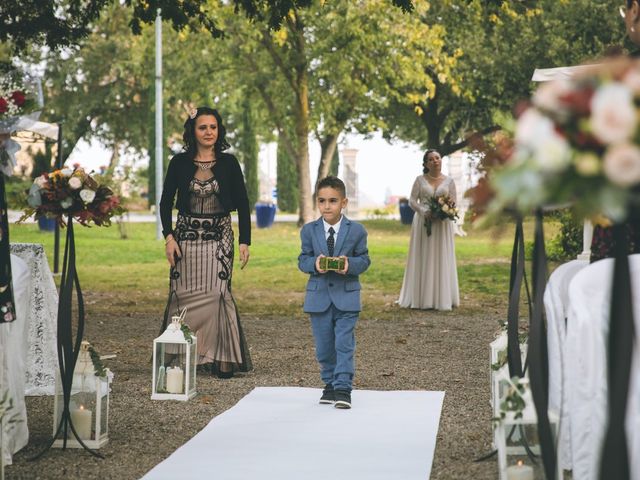 Il matrimonio di Alessandro e Catherine a Misano di Gera d&apos;Adda, Bergamo 52