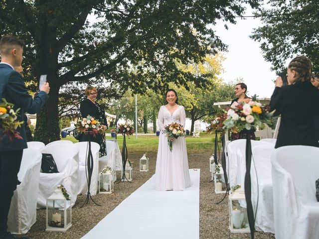 Il matrimonio di Alessandro e Catherine a Misano di Gera d&apos;Adda, Bergamo 54