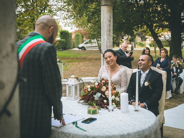 Il matrimonio di Alessandro e Catherine a Misano di Gera d&apos;Adda, Bergamo 57