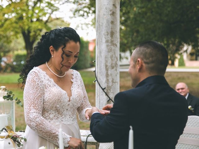 Il matrimonio di Alessandro e Catherine a Misano di Gera d&apos;Adda, Bergamo 70