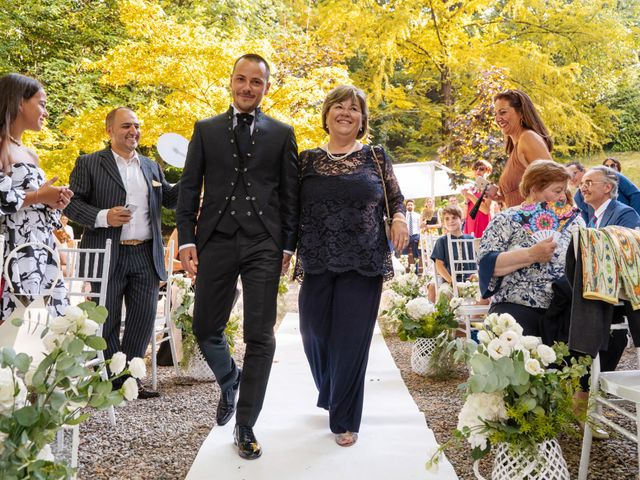 Il matrimonio di Simone e Serena a Monasterolo del Castello, Bergamo 13