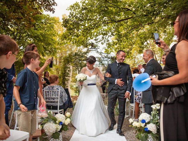 Il matrimonio di Simone e Serena a Monasterolo del Castello, Bergamo 25