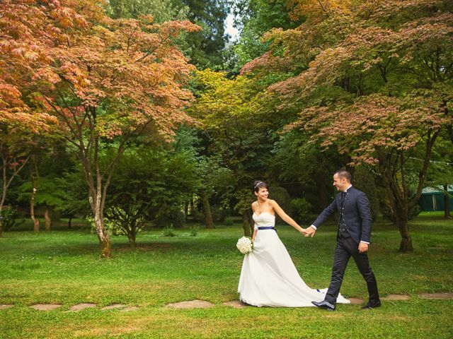 Il matrimonio di Simone e Serena a Monasterolo del Castello, Bergamo 30