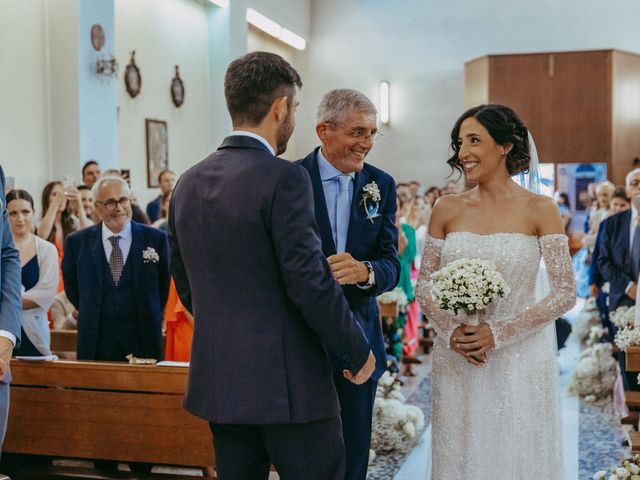 Il matrimonio di Giovanni e Cecilia a Sant'Ippolito, Pesaro - Urbino 24