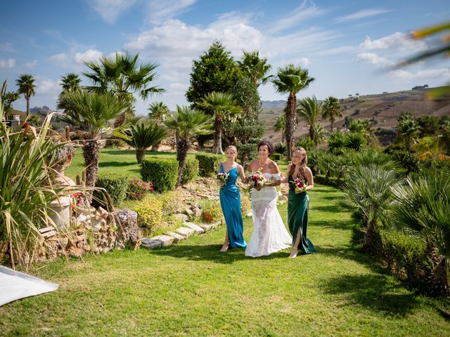 Il matrimonio di Claudia e Laura a Calatafimi-Segesta, Trapani 20