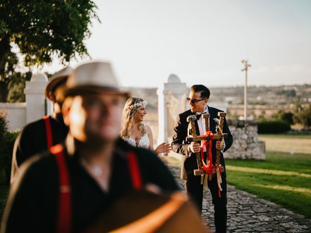 Il matrimonio di Roberto e Maria Valeria a Martina Franca, Taranto 57