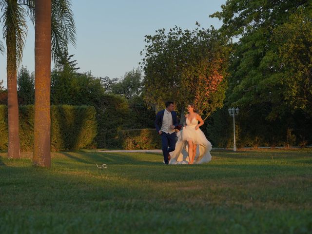Il matrimonio di Valentina e Laureano a Latiano, Brindisi 23
