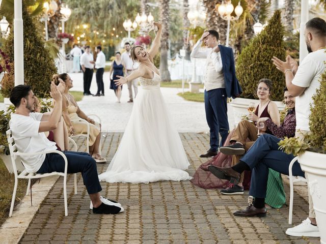 Il matrimonio di Valentina e Laureano a Latiano, Brindisi 24