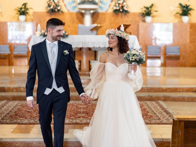 Il matrimonio di Lorenzo e Alice a Cogliate, Monza e Brianza 14
