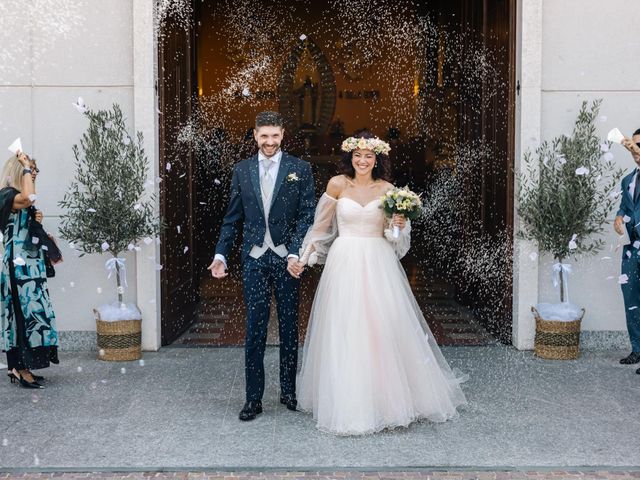 Il matrimonio di Lorenzo e Alice a Cogliate, Monza e Brianza 15