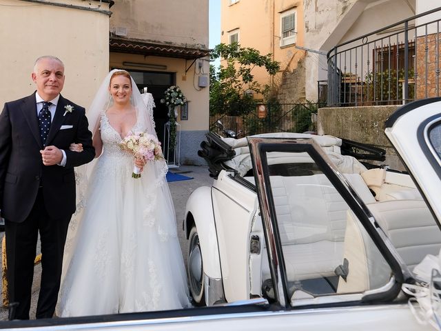 Il matrimonio di Ilaria e Ugo a Napoli, Napoli 18
