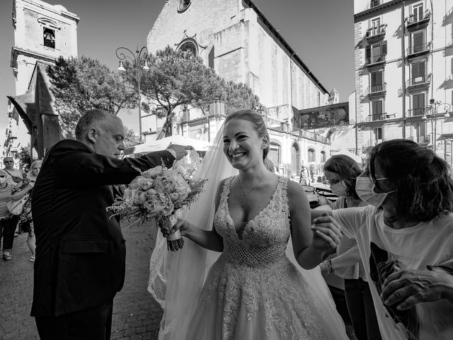 Il matrimonio di Ilaria e Ugo a Napoli, Napoli 40