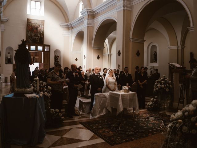 Il matrimonio di Ilie e Rosanna a Ururi, Campobasso 14