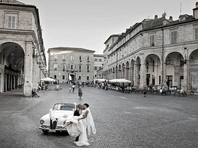 Il matrimonio di Marco e Barbara a Fermo, Fermo 33