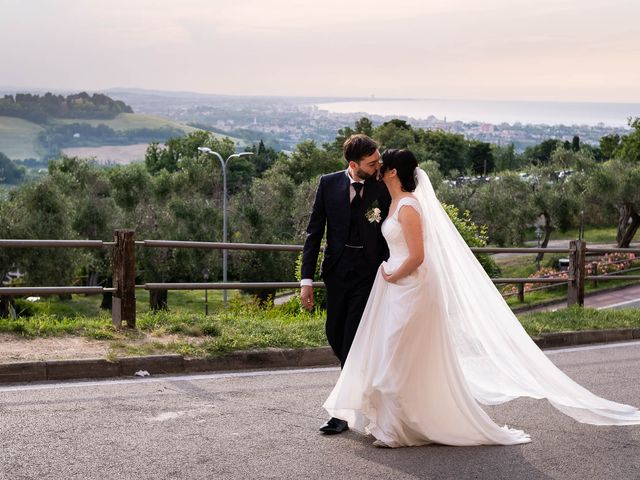 Il matrimonio di Moreno e Benedetta a Pesaro, Pesaro - Urbino 23