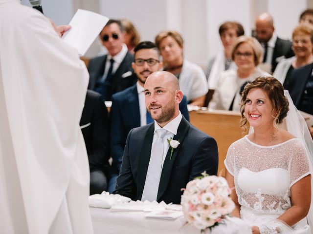 Il matrimonio di Antonio e Anna a Sammichele di Bari, Bari 13