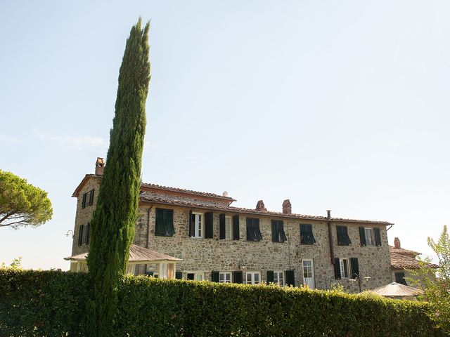 Il matrimonio di Jade e Nicholas a Lucca, Lucca 17