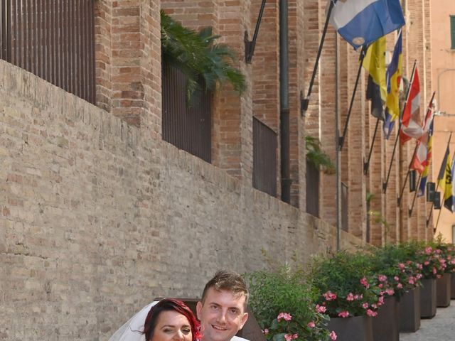 Il matrimonio di Federica e Sauro a Jesi, Ancona 32