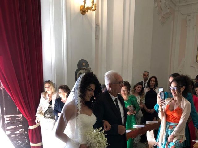 Il matrimonio di Vincenzo  e Maria a Torre del Greco, Napoli 11