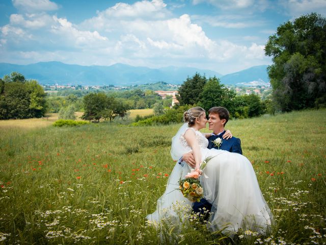Il matrimonio di Gabriele e Gaia a Casatenovo, Lecco 20