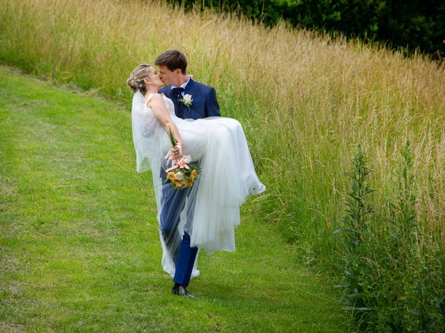 Il matrimonio di Gabriele e Gaia a Casatenovo, Lecco 21