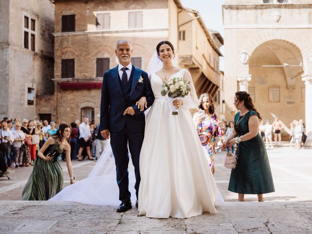 Il matrimonio di Miriam e Nicola a Pienza, Siena 32