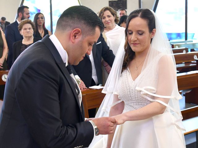 Il matrimonio di Vincenza e Umberto a Pietradefusi, Avellino 23