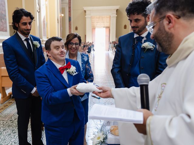 Il matrimonio di Stella e Luca a Lecce, Lecce 35