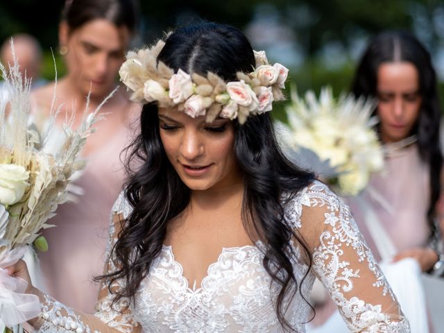 Il matrimonio di Silvia e Cristina a Merone, Como 17