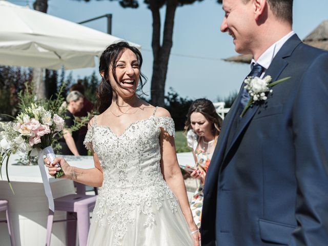Il matrimonio di Emanuel e Giuliana a Desenzano del Garda, Brescia 15