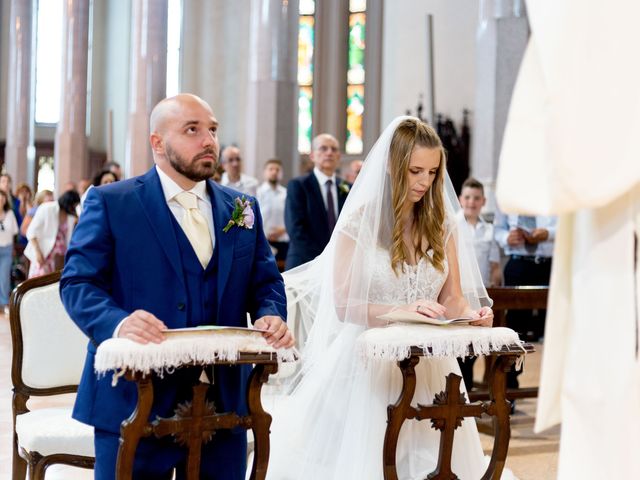 Il matrimonio di Lorenzo e Lucia a Cesano Maderno, Monza e Brianza 42